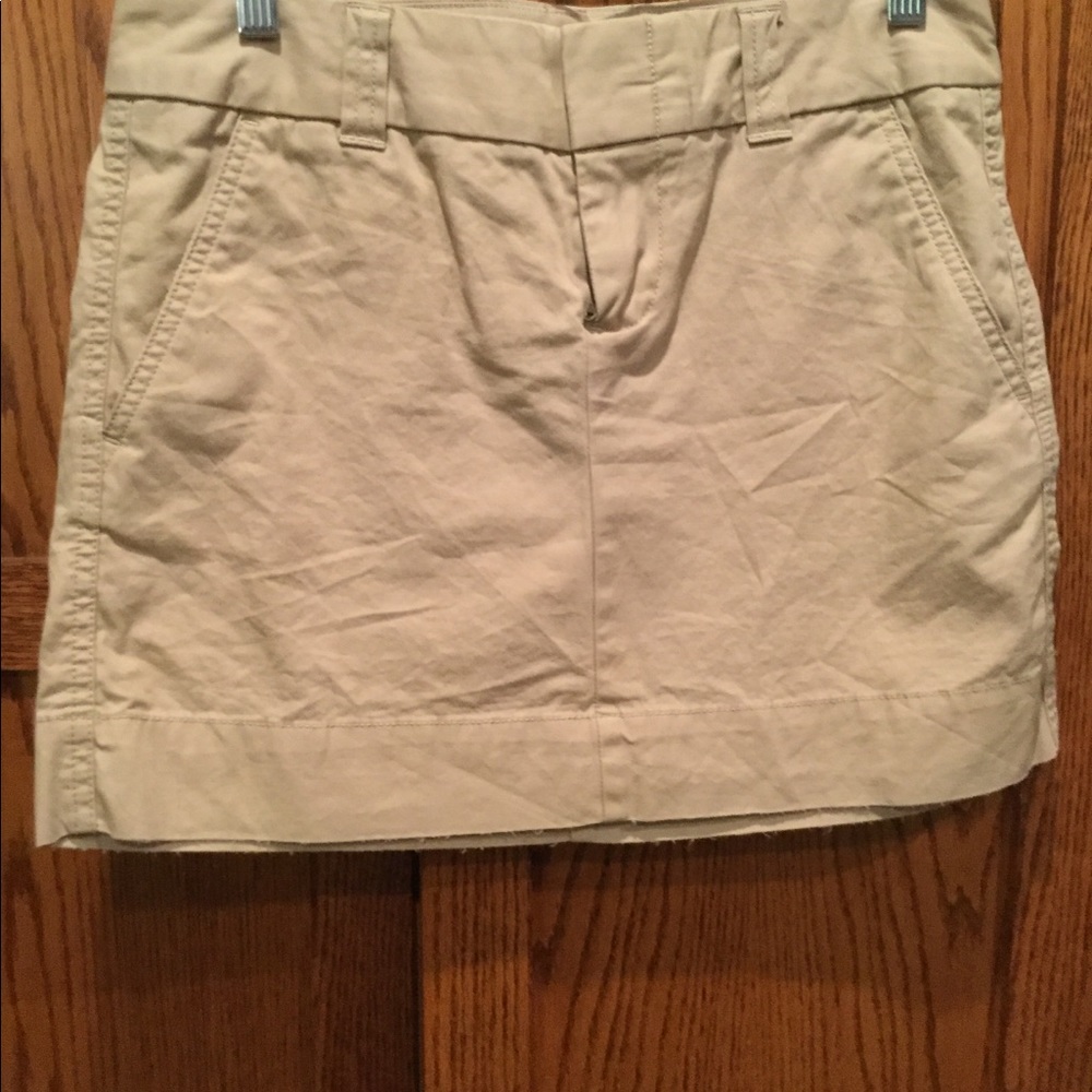 Gap Chino skirt